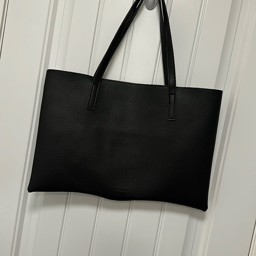 Vince Camuto Luck Women's Black Pebbled Vegan Leather Tote Bag Size Large